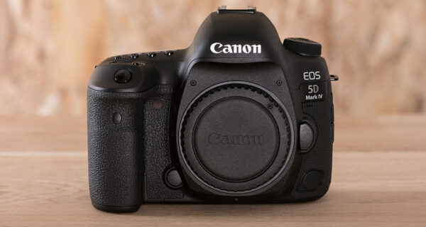 Canon 5D Mark IV