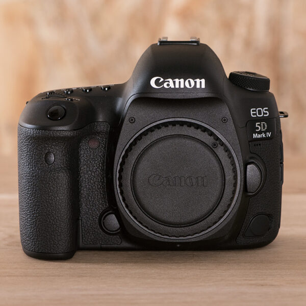 Canon 5D Mark IV