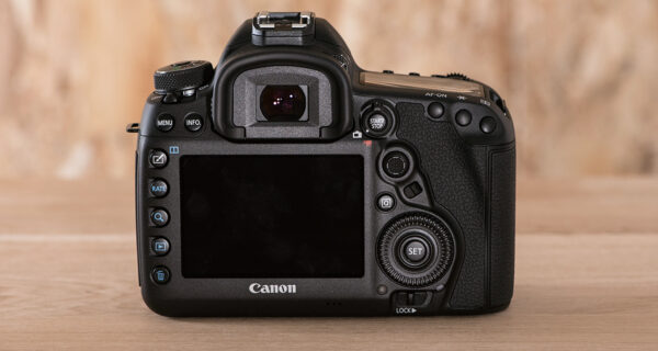 Canon 5D Mark IV