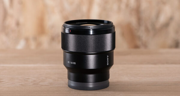 Sony FE 85mm f/1.8