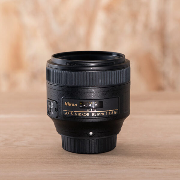 Nikon AF-S 85mm f/1.8G