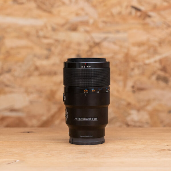 Sony FE 90mm f/2,8 Macro G OSS