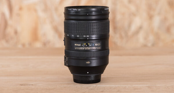Nikon AF-S 28-300mm f/3.5-5.6G ED VR
