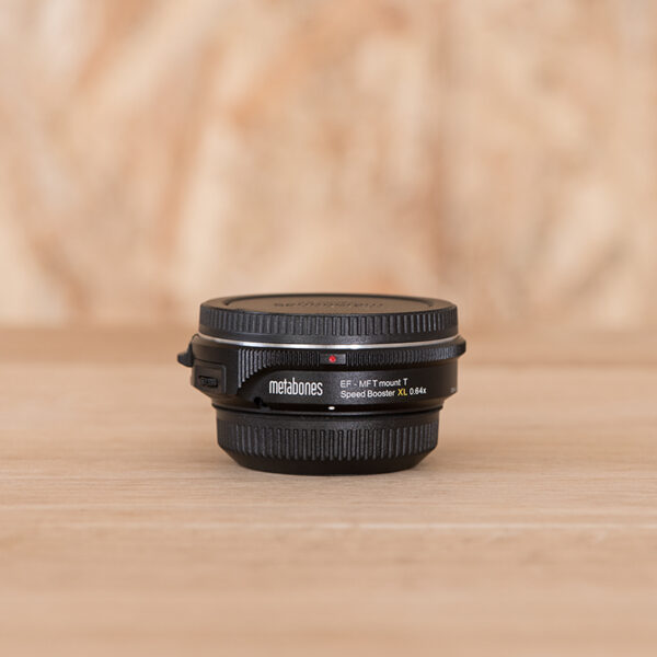 Metabones Speed Booster Canon EF vers Micro 4/3
